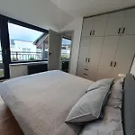 Modern Floor Loft With Balcony Apartmán Budapešť