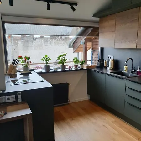 아파트 Modern Floor Loft With Balcony *