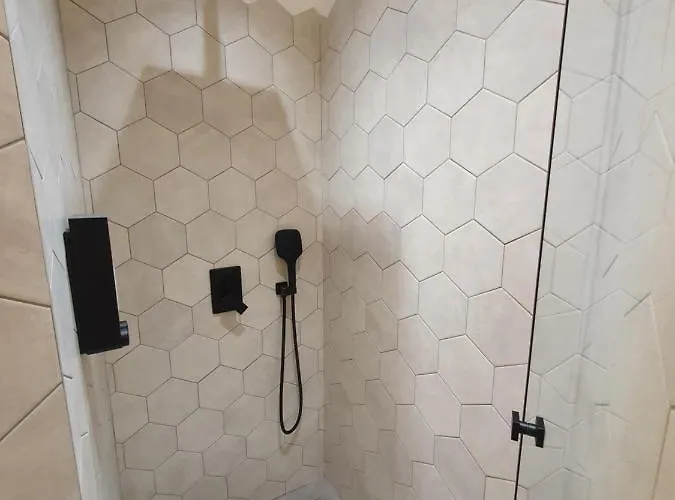 Modern Floor Loft With Balcony *