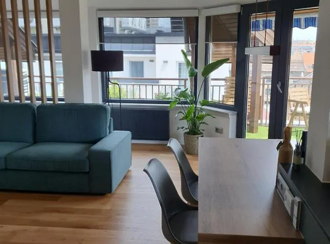 Lägenhet Modern Floor Loft With Balcony Budapest