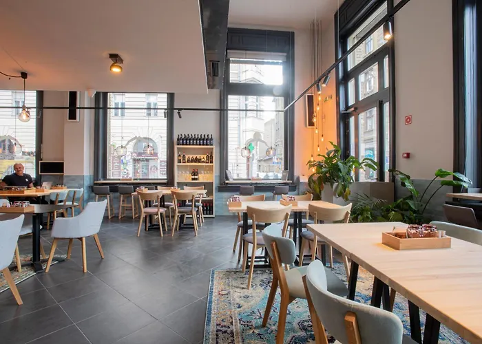 Modern Floor Loft With Balcony *